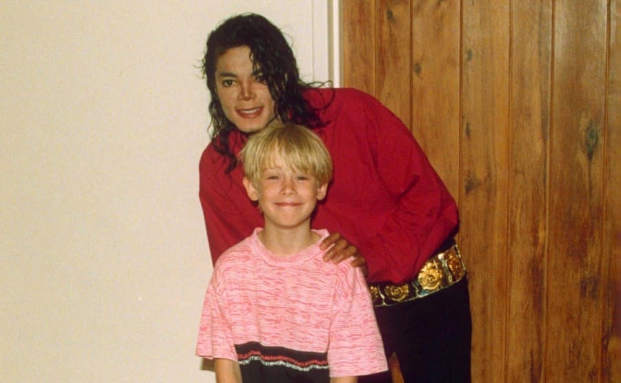 Michael Jackson y Macaulay Culkin en Bermudas