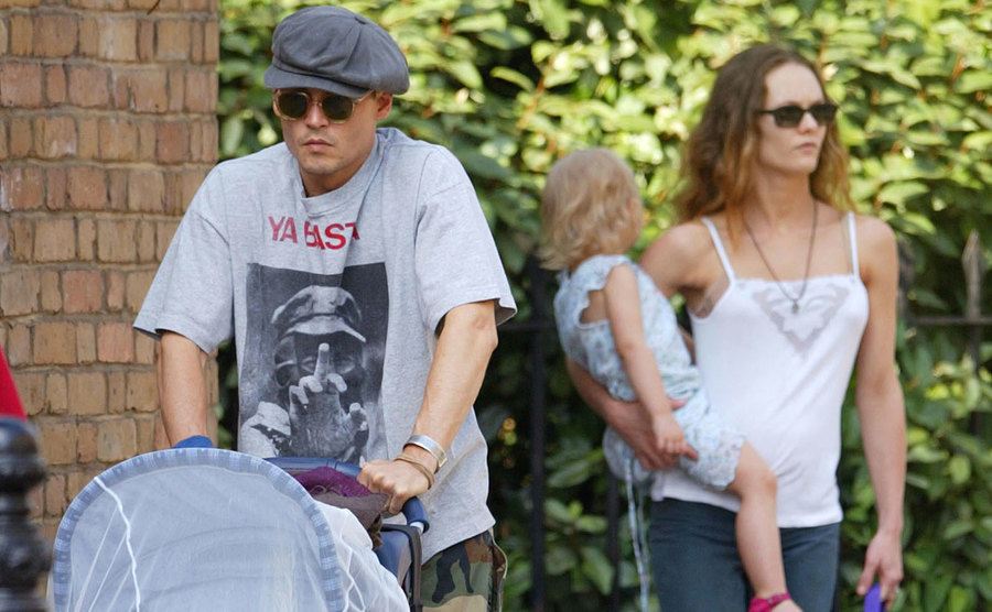 Depp and Paradis take their children for a picnic.