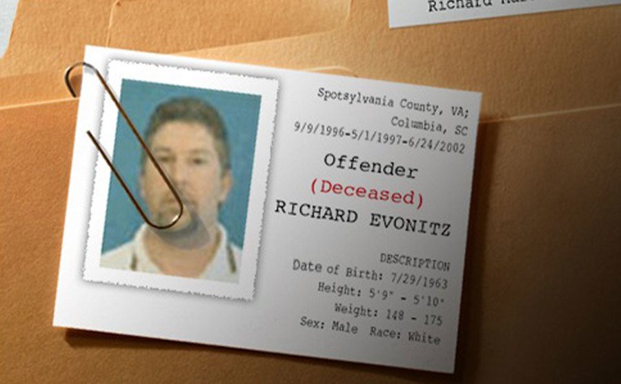 A photograph of Richard Evonitz is attached to a box with evidence.