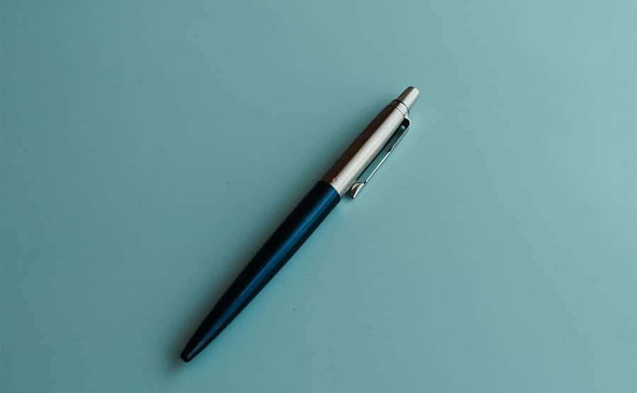 A photo of a pen. 