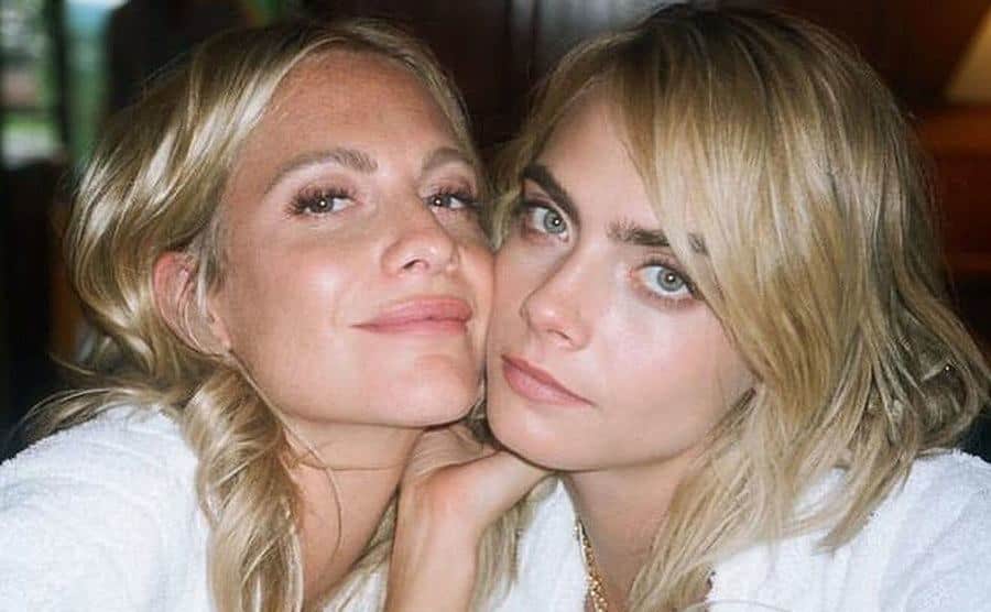 A selfie of Poppy and Cara. 