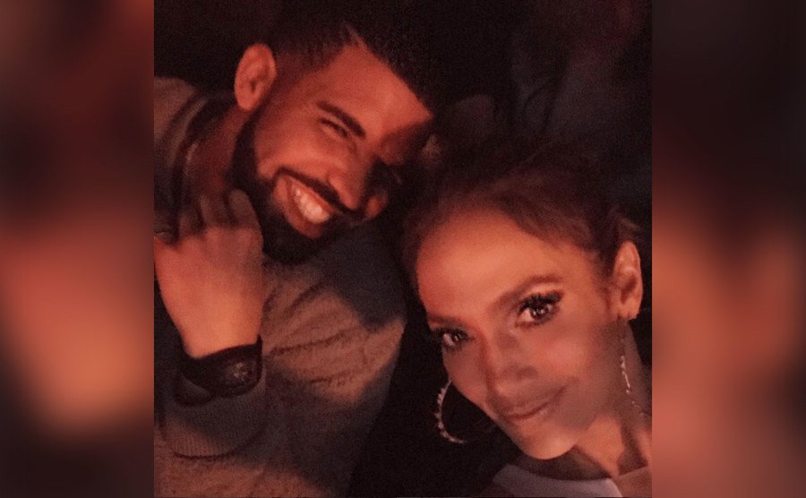 A selfie of Drake and Jennifer Lopez. 